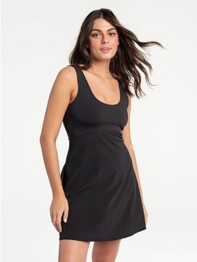 Löle Momentum Dress with Shorts